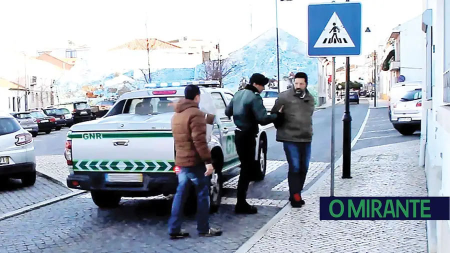 Fugitivo que disparou contra GNR de Almeirim condenado por tráfico Fugitivo que disparou contra GNR de Almeirim condenado por tráfico