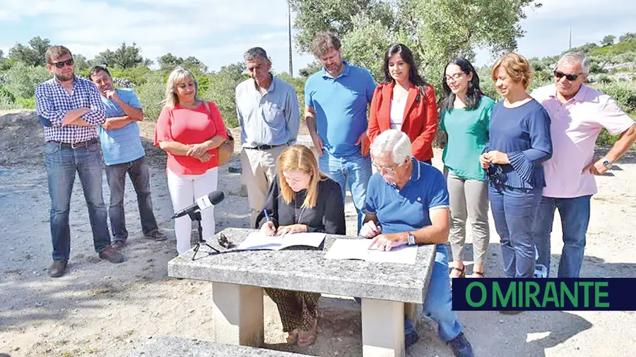 Obras para breve na estrada de Minde à Serra de Santo António.