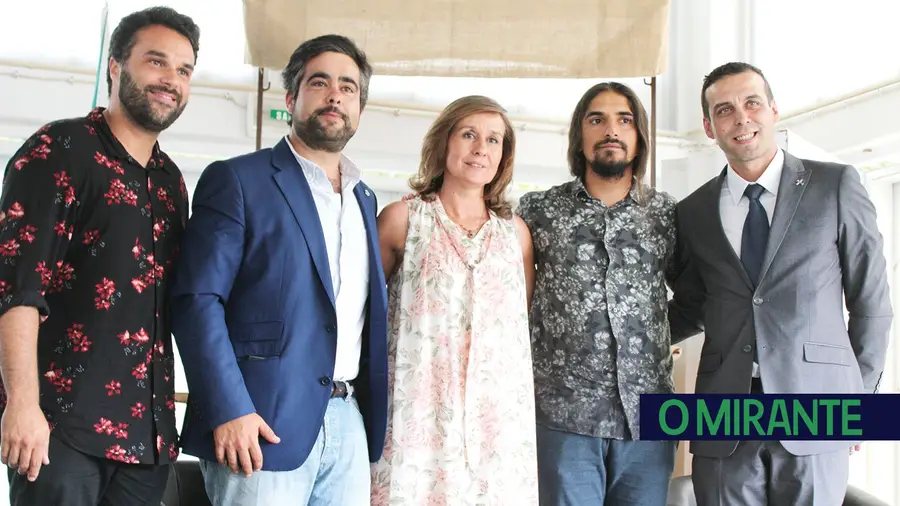 Feira da Cebola de Rio Maior aposta em cartaz de chorar por mais Feira da Cebola de Rio Maior aposta em cartaz de chorar por mais