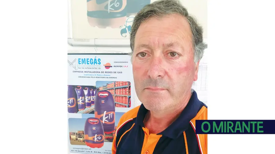 “Em Samora realiza-se uma das maiores procissões religiosas de imagens do país” “Em Samora realiza-se uma das maiores procissões religiosas de imagens do país”