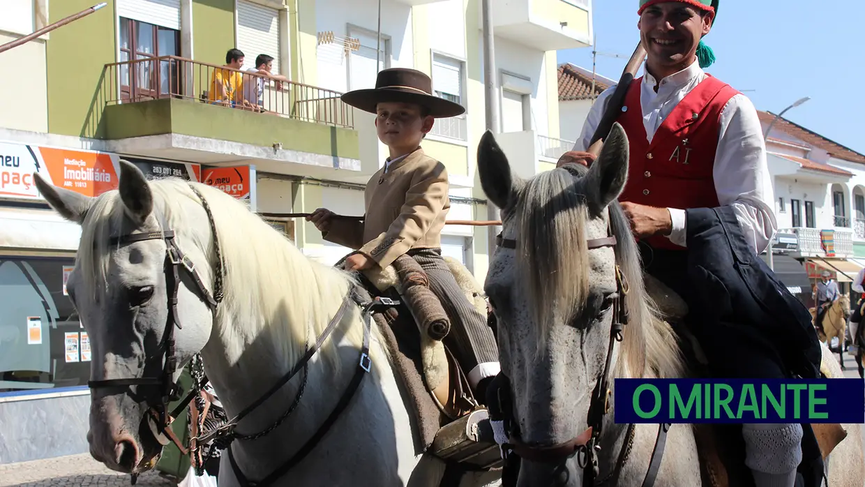 Desfile e homenagem ao campino nas Festas de Samora Correia