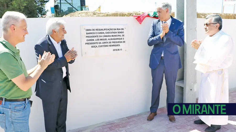 A inauguração da Rua Dr. Barros e Cunha
