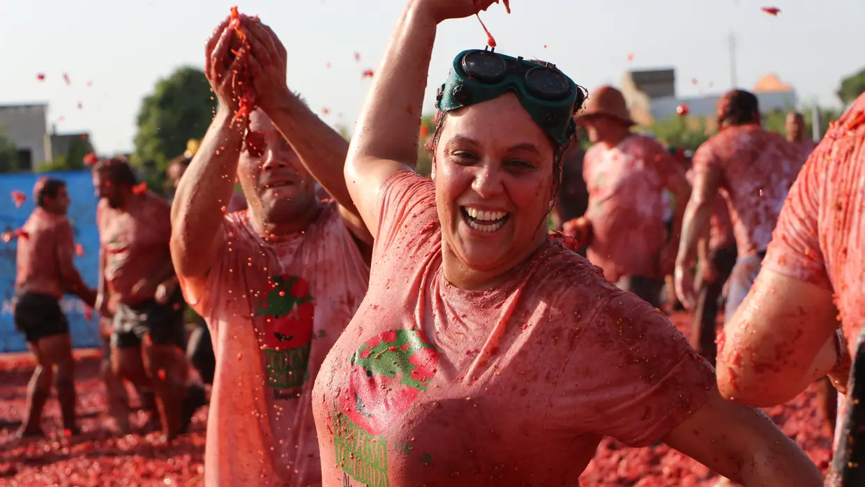 Todos à Tomatada em Almeirim