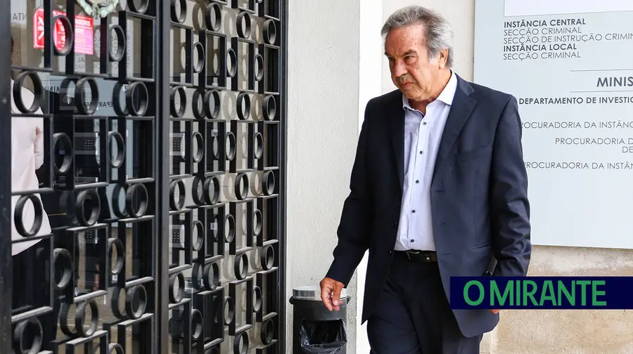 Ex-autarca de Benavente começa a ser julgado por alegada corrupção