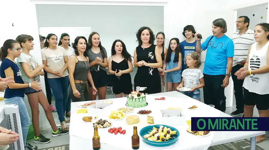 Aprender de forma autónoma no centro de estudos Números e Saberes Aprender de forma autónoma no centro de estudos Números e Saberes