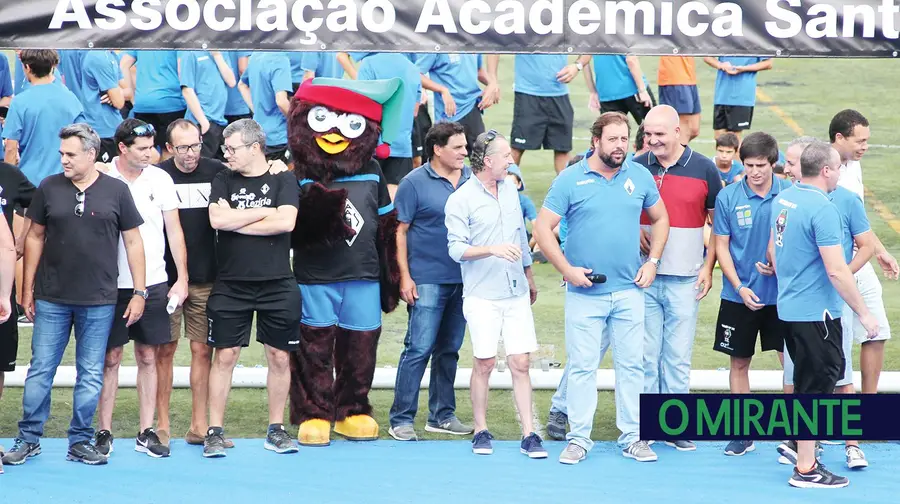 Académica de Santarém começa nova época em festa Académica de Santarém começa nova época em festa