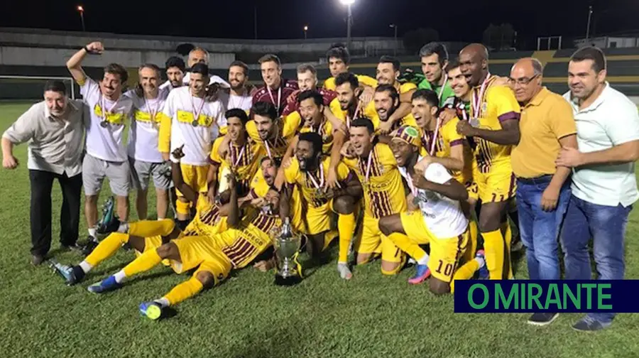 Associação Desportiva de Mação vence Supertaça Associação Desportiva de Mação vence Supertaça