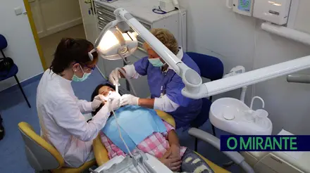 Dois milhões de cheques-dentista para crianças nunca foram usados