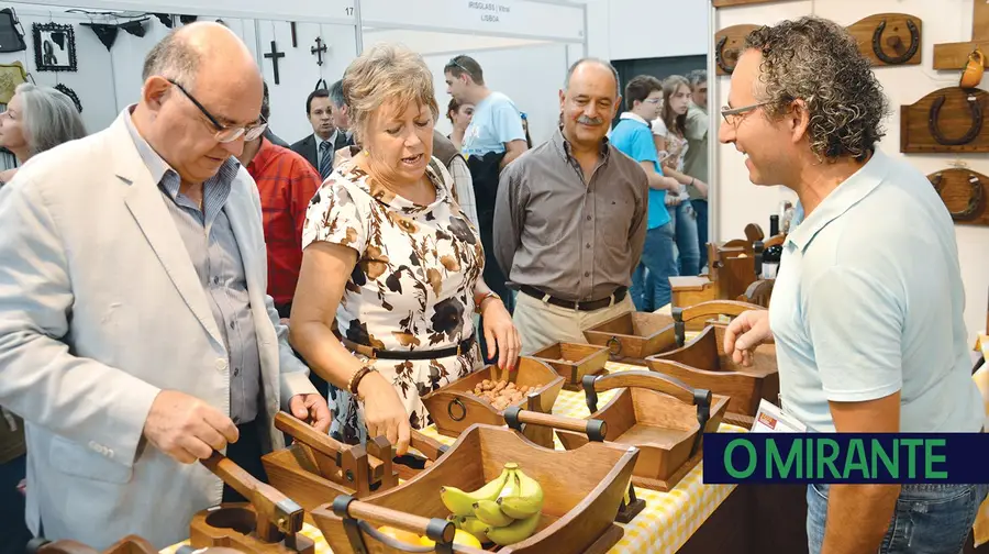 Feira de Outubro com toiros e artesanato nas ruas e muita música em palco