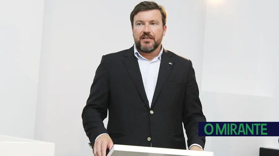 Presidente da Câmara de Santarém esclarece contratação de ex-administrador do politécnico Presidente da Câmara de Santarém esclarece contratação de ex-administrador do politécnico