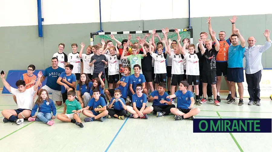 A equipa de infantis do NAE A equipa de infantis do NAE