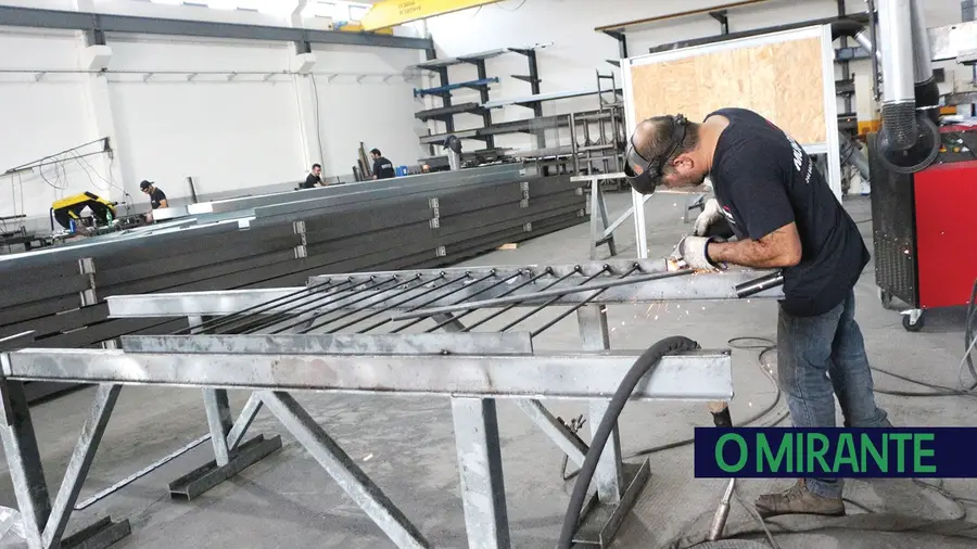 Mundifer tem uma equipa profissional e um bom ambiente de trabalho Mundifer tem uma equipa profissional e um bom ambiente de trabalho