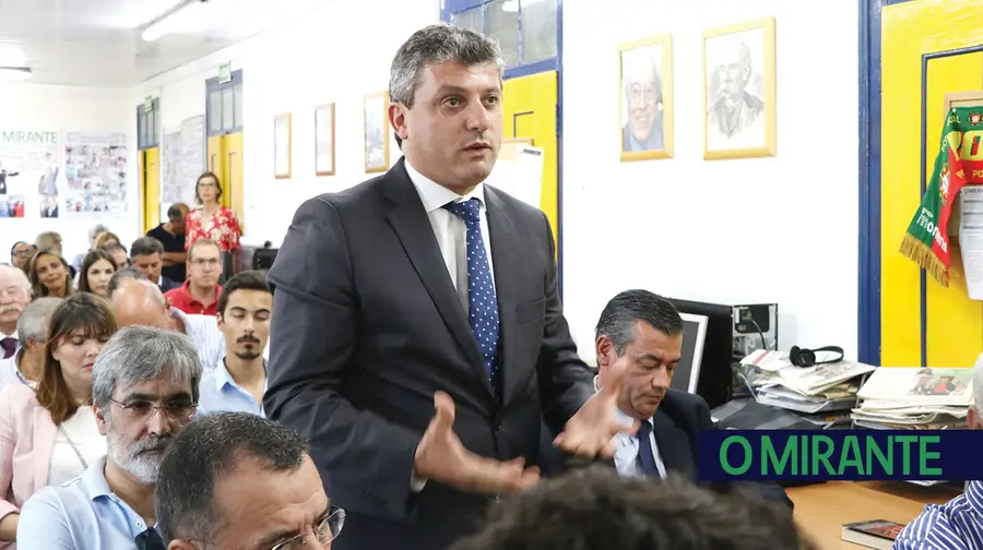 Apesar de vencer as tentativas de aniquilação O MIRANTE não pode ser indemnizado Apesar de vencer as tentativas de aniquilação O MIRANTE não pode ser indemnizado