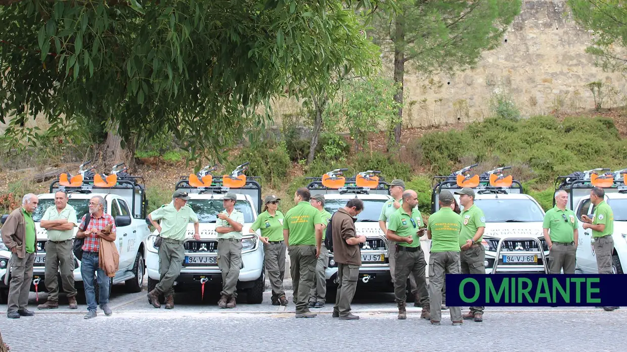 Ministro do Ambiente entrega viaturas a Vigilantes da Natureza em Torres Novas