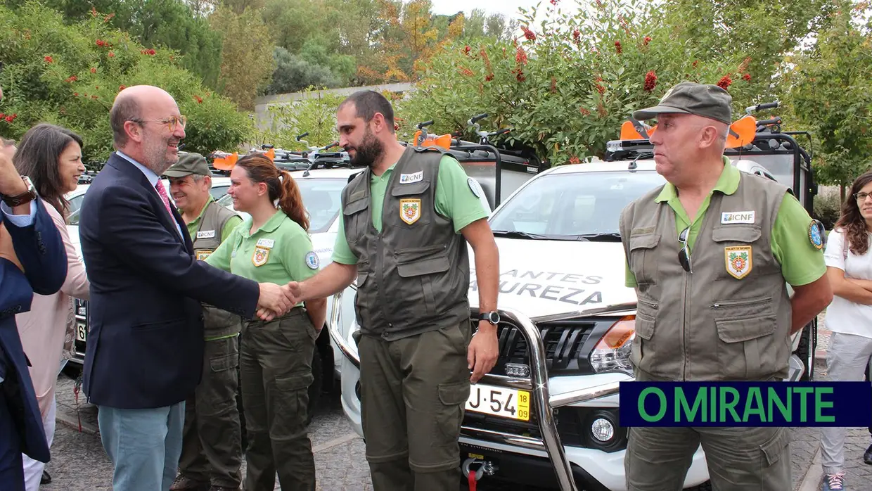 Ministro do Ambiente entrega viaturas a Vigilantes da Natureza em Torres Novas