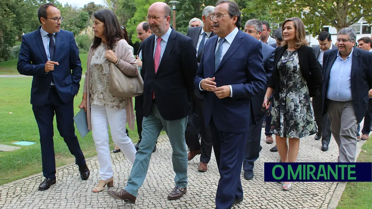 Ministro do Ambiente entrega viaturas a Vigilantes da Natureza em Torres Novas