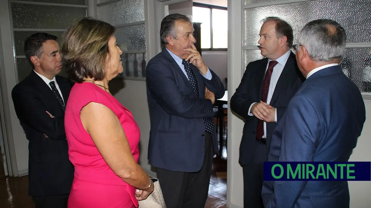 Inaugurada requalificação das oficinas do IVV em Almeirim