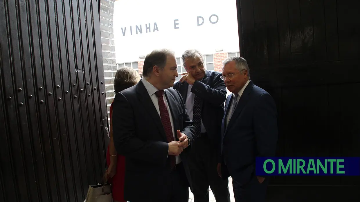 Inaugurada requalificação das oficinas do IVV em Almeirim