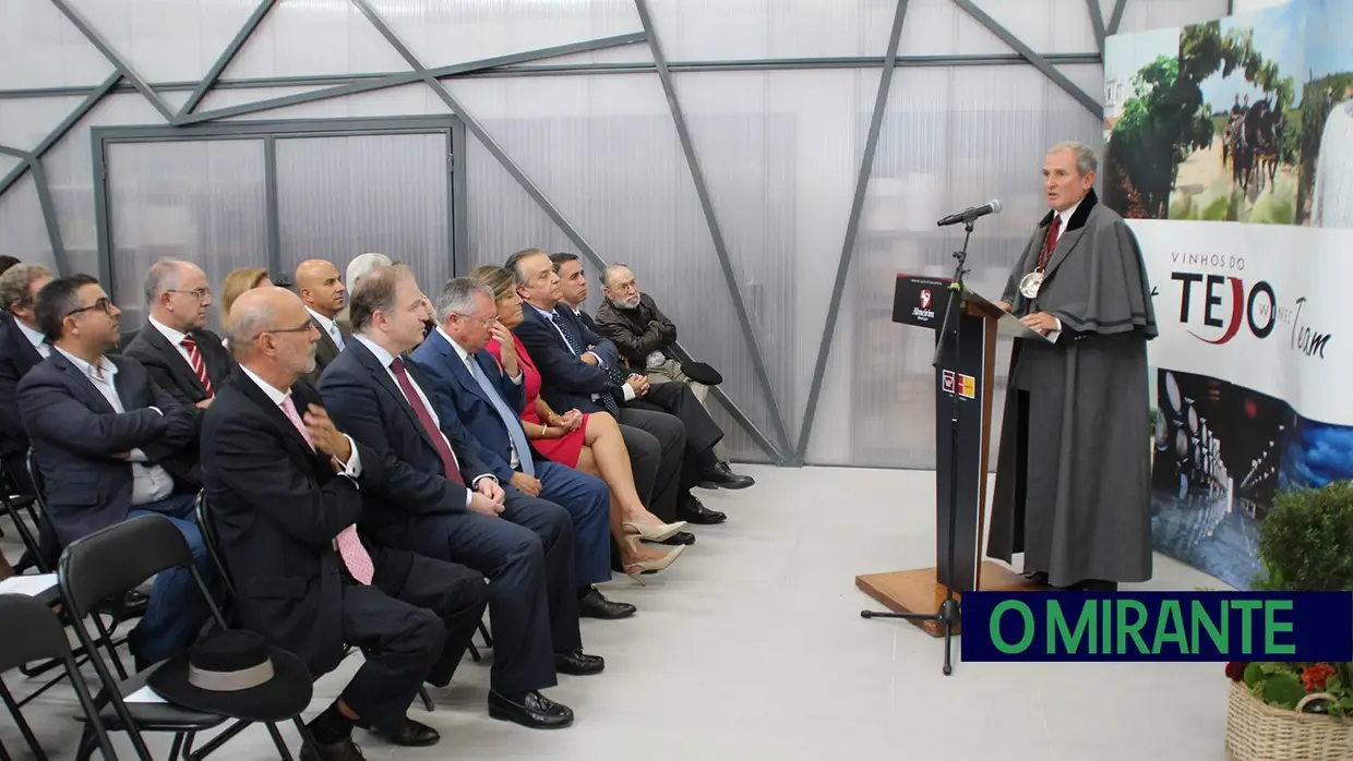 Inaugurada requalificação das oficinas do IVV em Almeirim