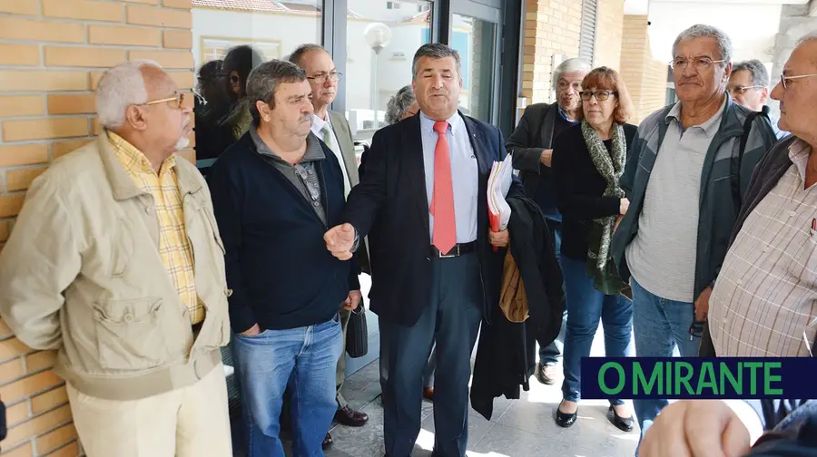 Recolha de amostras do surto de legionella levanta dúvidas em julgamento Recolha de amostras do surto de legionella levanta dúvidas em julgamento