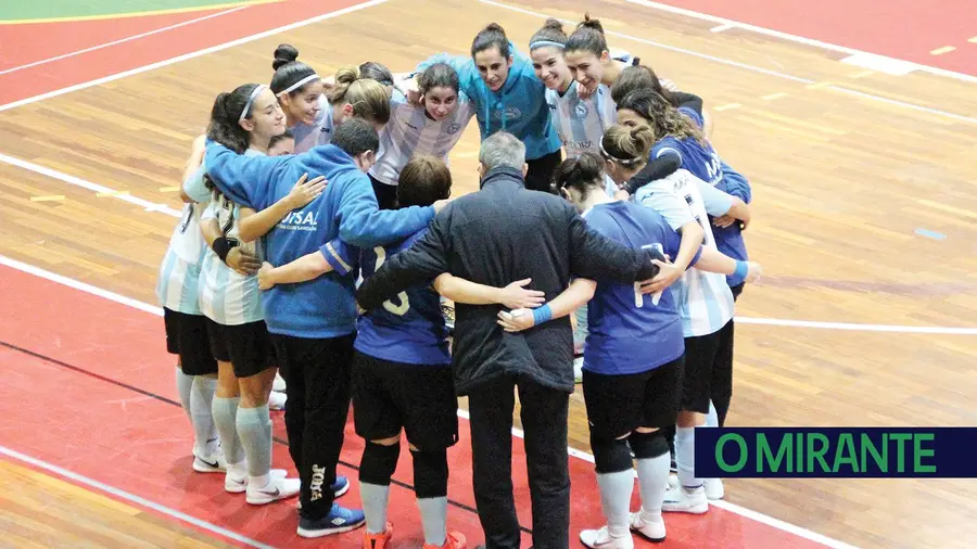 Meninas do Vitória de Santarém seguem na Taça de Portugal de futsal