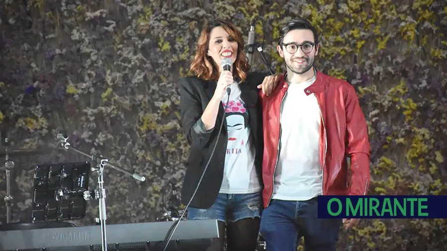 Foi ao som da banda de covers FMI Foi ao som da banda de covers FMI
