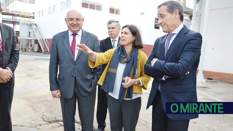 Empresa da Vala do Carregado é das primeiras no mundo a produzir novo antibiótico Empresa da Vala do Carregado é das primeiras no mundo a produzir novo antibiótico