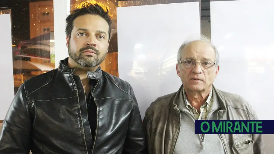 António Félix perdeu a esposa ao chocar contra um pesado parado na berma António Félix perdeu a esposa ao chocar contra um pesado parado na berma