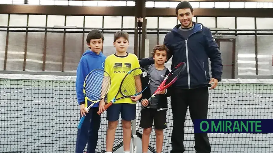 Seis tenistas do Clube de Ténis de Santarém Seis tenistas do Clube de Ténis de Santarém
