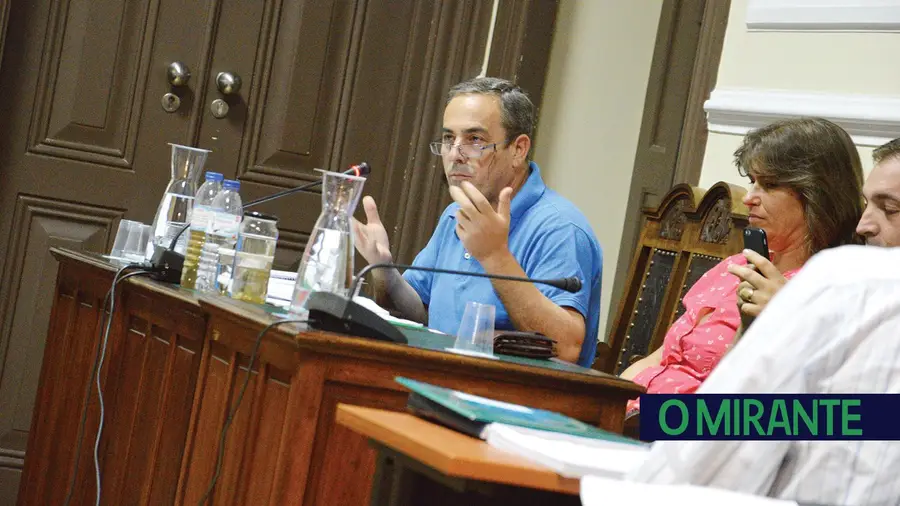 Coutinho 1 - Quercus 0.