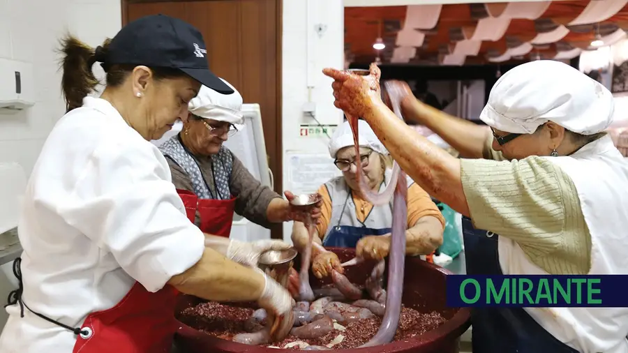 Morcelada com couves volta a juntar amigos do Mindense