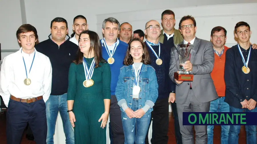 União Matense recebeu taça de campeão nacional