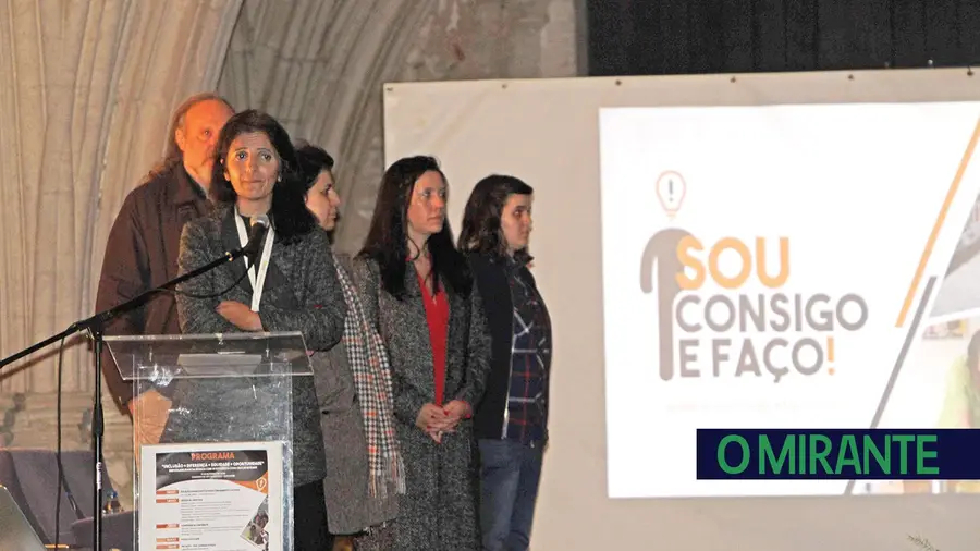 Encontro sobre Inclusão e Empregabilidade da Pessoa com Deficiência Encontro sobre Inclusão e Empregabilidade da Pessoa com Deficiência