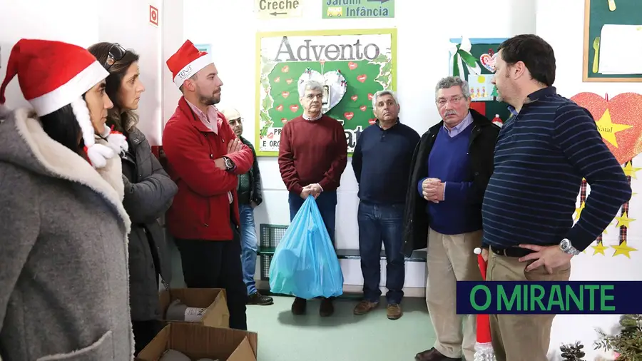 Tagusgás oferece pintura de 2 salas da Creche e Jardim-de-Infância da Fonte Boa