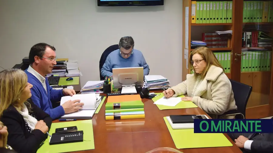 Escritura de constituição da AQUANENA já foi formalizada Escritura de constituição da AQUANENA já foi formalizada