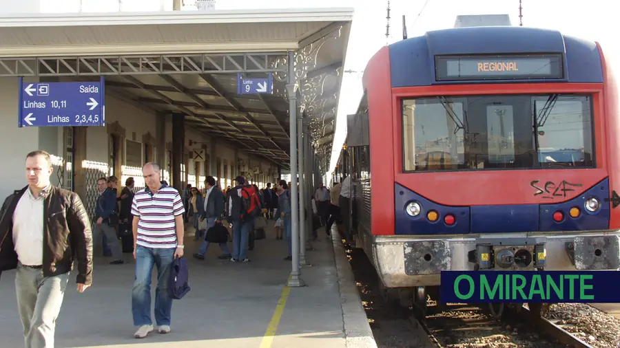 CP lança a 7 de Janeiro concurso público para comprar 22 comboios
