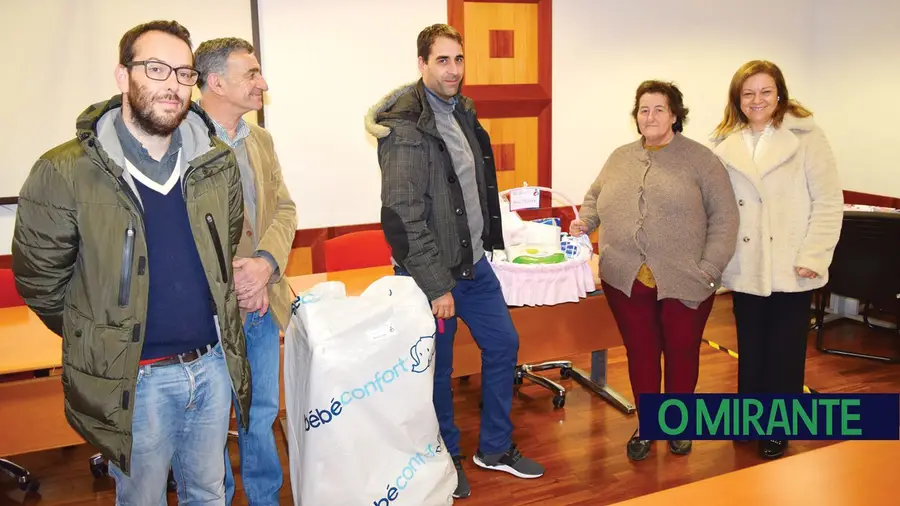 Câmara de Alcanena entregou 75 Cabazes Bebé Feliz em 2018 Câmara de Alcanena entregou 75 Cabazes Bebé Feliz em 2018