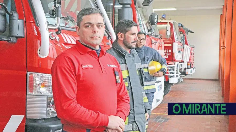 Personalidade do Ano - Cidadania: Associação Humanitária dos Bombeiros Voluntários de Almeirim Personalidade do Ano - Cidadania: Associação Humanitária dos Bombeiros Voluntários de Almeirim