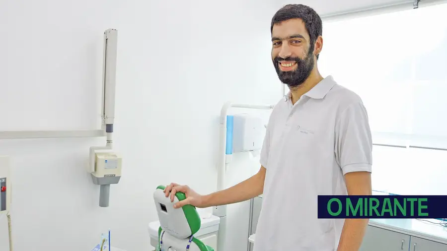 “Não vale a pena sofrer demasiado por coisas sem importância” “Não vale a pena sofrer demasiado por coisas sem importância”