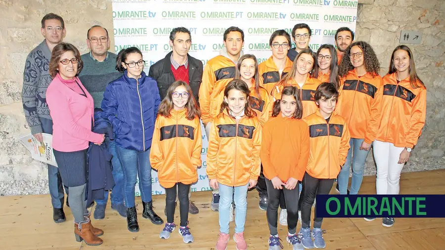 Cartaxo e Almeirim vencem distrital de juniores em atletismo