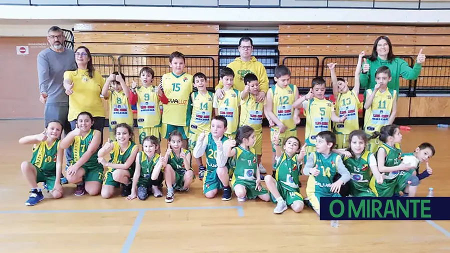 As equipas de basquetebol da União Desportiva e Recreativa da Zona Alta