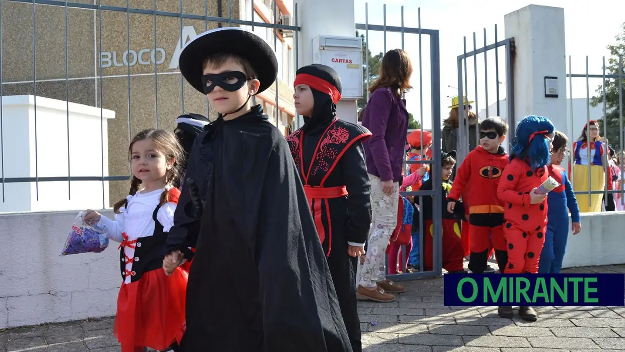 Carnaval das escolas em Mação