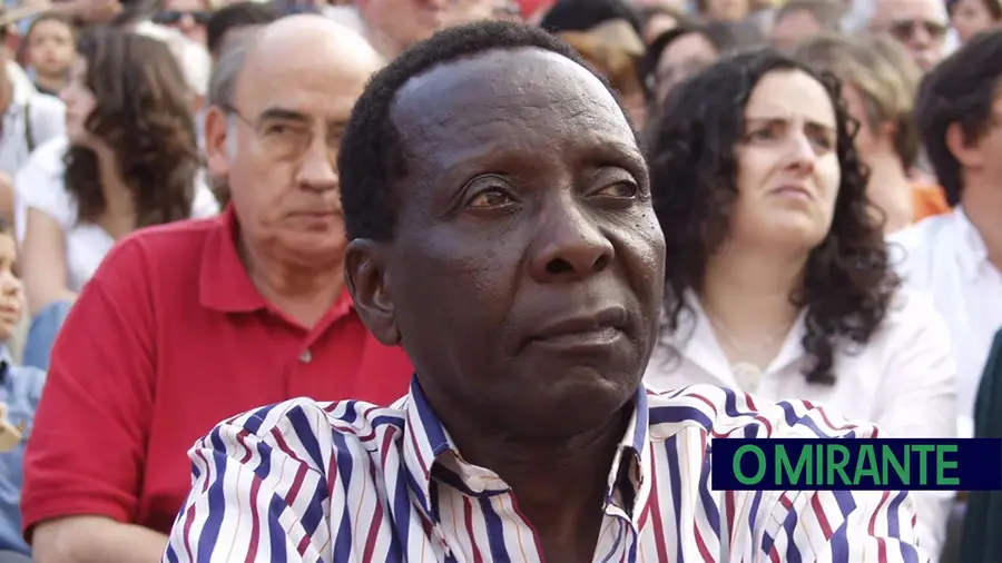 Ricardo Chibanga sofre AVC em sua casa na Golegã Ricardo Chibanga sofre AVC em sua casa na Golegã