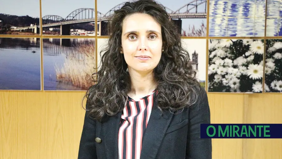 Gerir dinheiro público é assunto sério e um desafio constante Gerir dinheiro público é assunto sério e um desafio constante