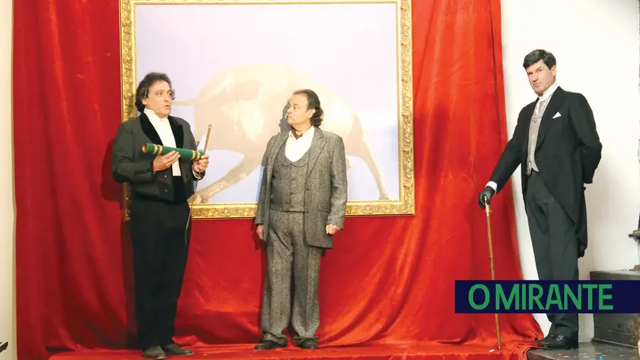 O grupo de teatro Fatias de Cá O grupo de teatro Fatias de Cá