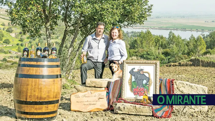 “Raízes Ribatejanas” produz licores tradicionais com sabores e nomes criativos “Raízes Ribatejanas” produz licores tradicionais com sabores e nomes criativos