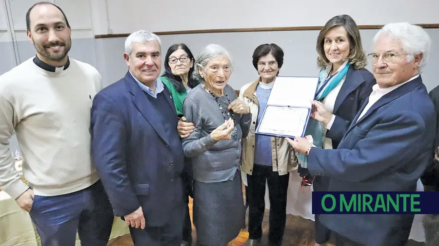 Amigos e familiares de Ambrosinda Rosa Gonçalves