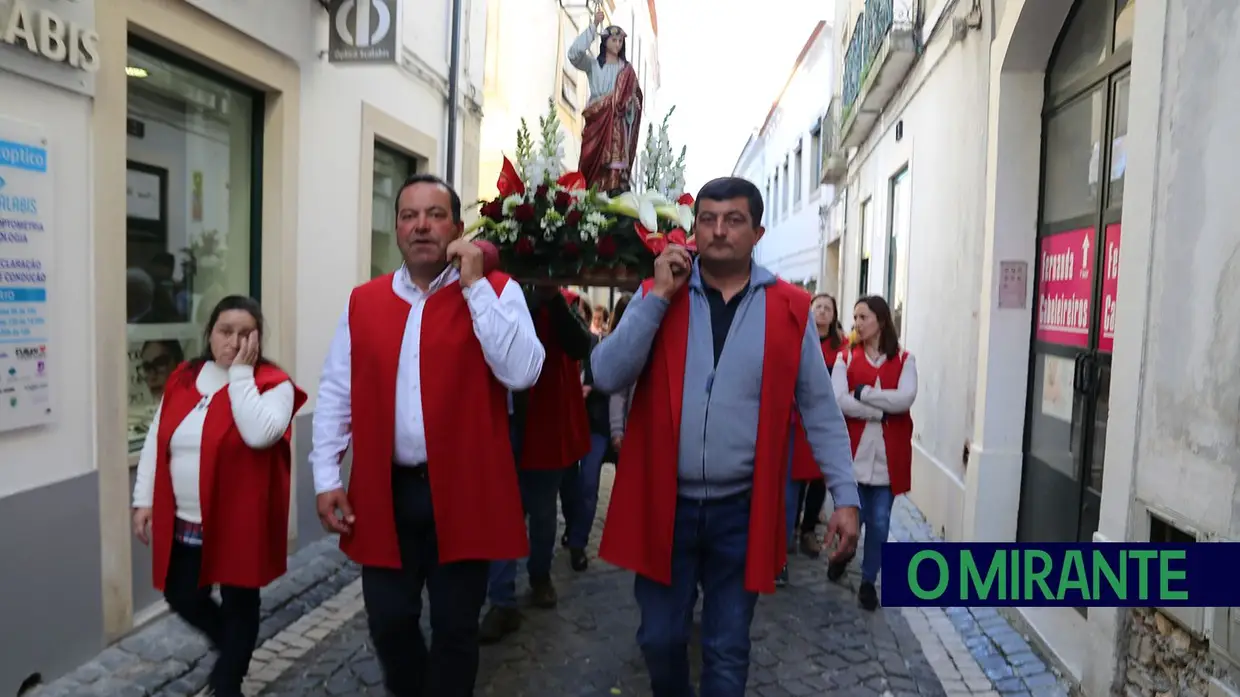 Procissão de S. José percorreu centro histórico de Santarém