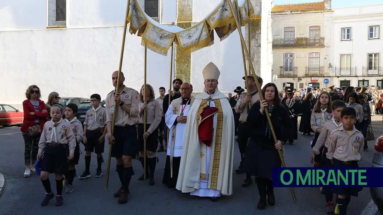 Procissão de S. José percorreu centro histórico de Santarém
