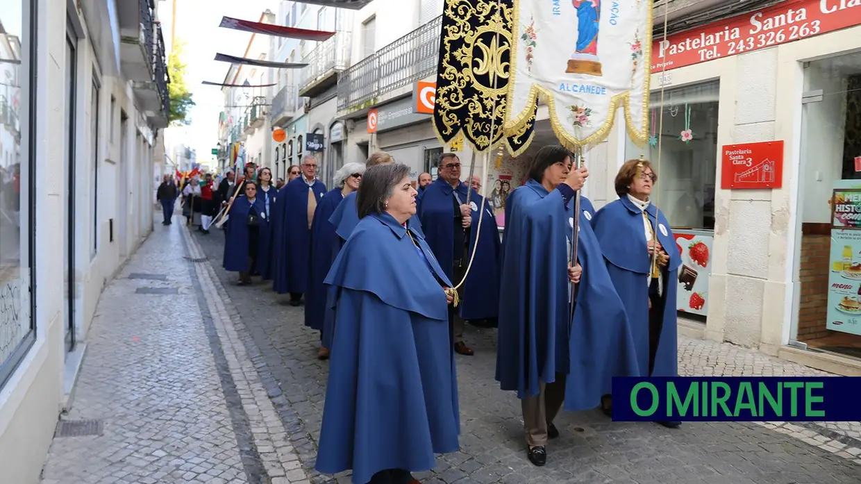 Procissão de S. José percorreu centro histórico de Santarém
